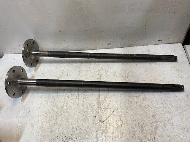 2 Qty of 6-Bolt Axle Shaft 12479285 34" Long 30 Spline 7-1/8" Axle OD (2 Qty)