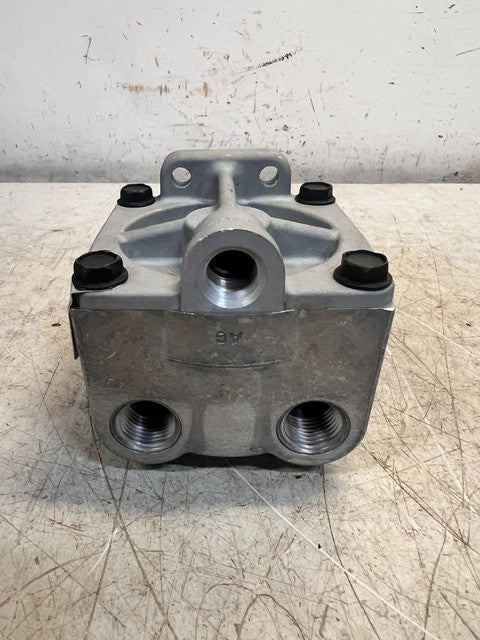 Haldex Pilot Relay Valve Truck Air Brake System N30096PA | 064A6A | RB000