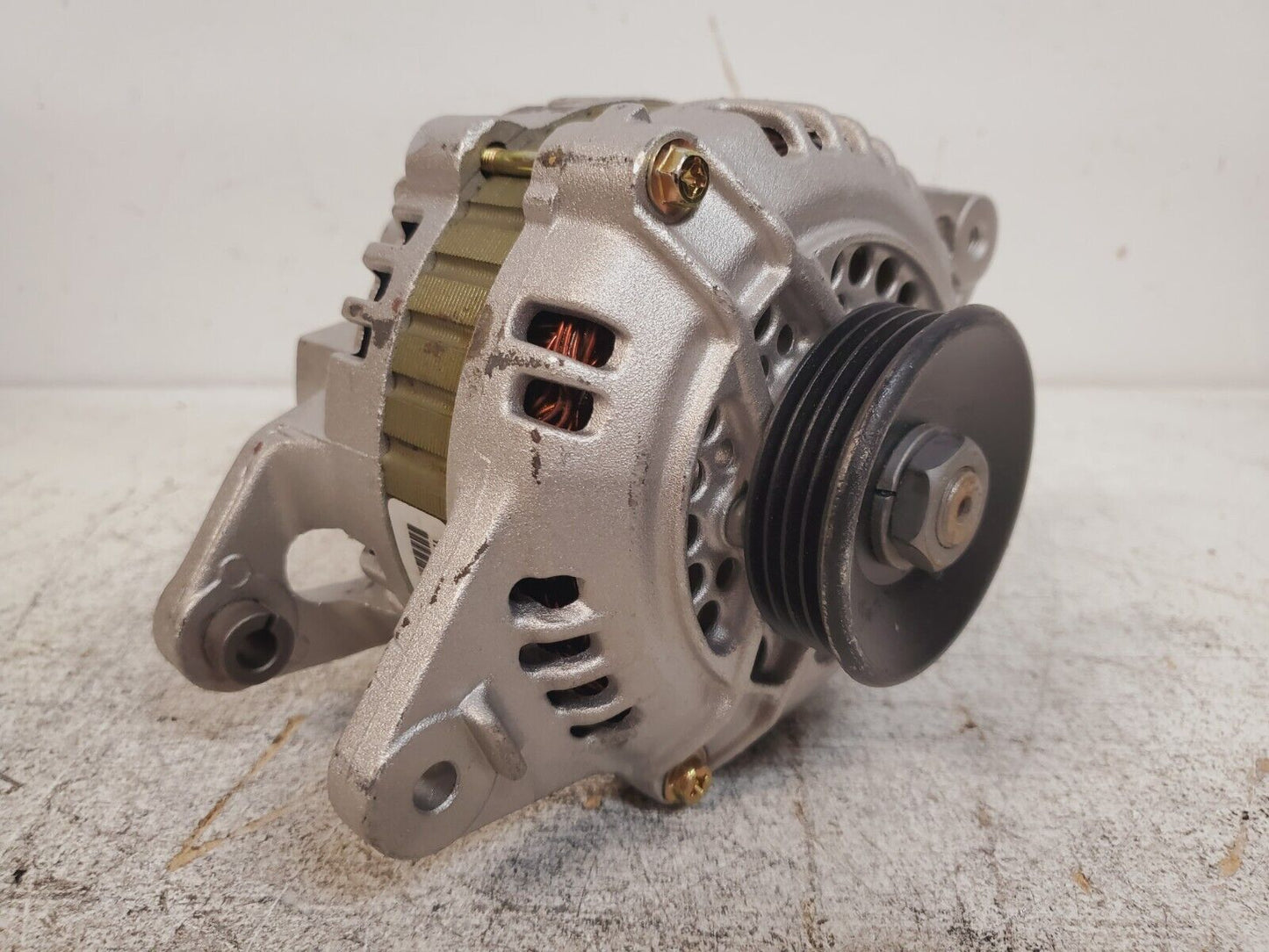 World Class Remanufactured Alternator 14879 32 | J305 | #2