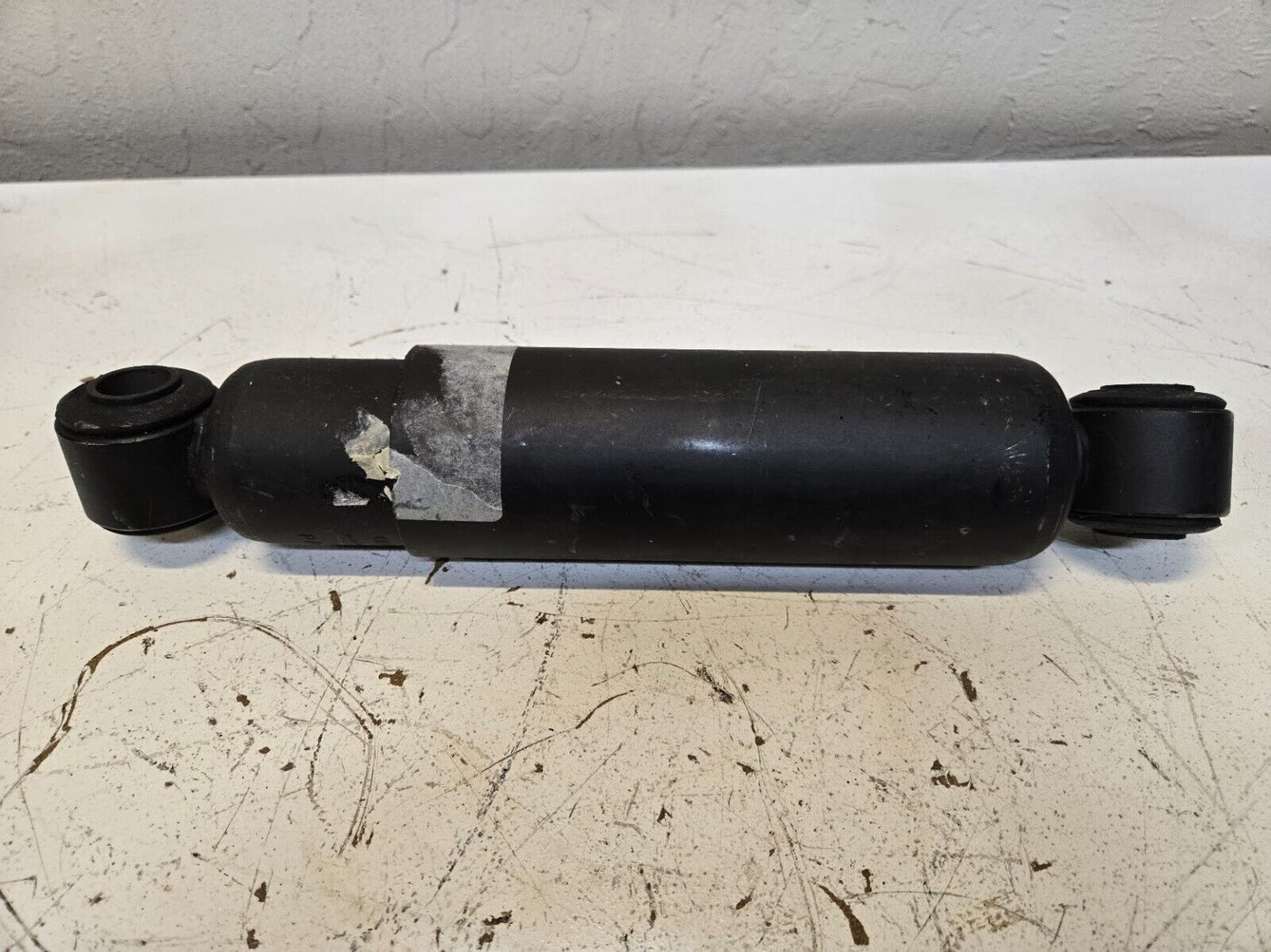 Hendrickson A-20002 Shock Absorber Q14115 | Q14114