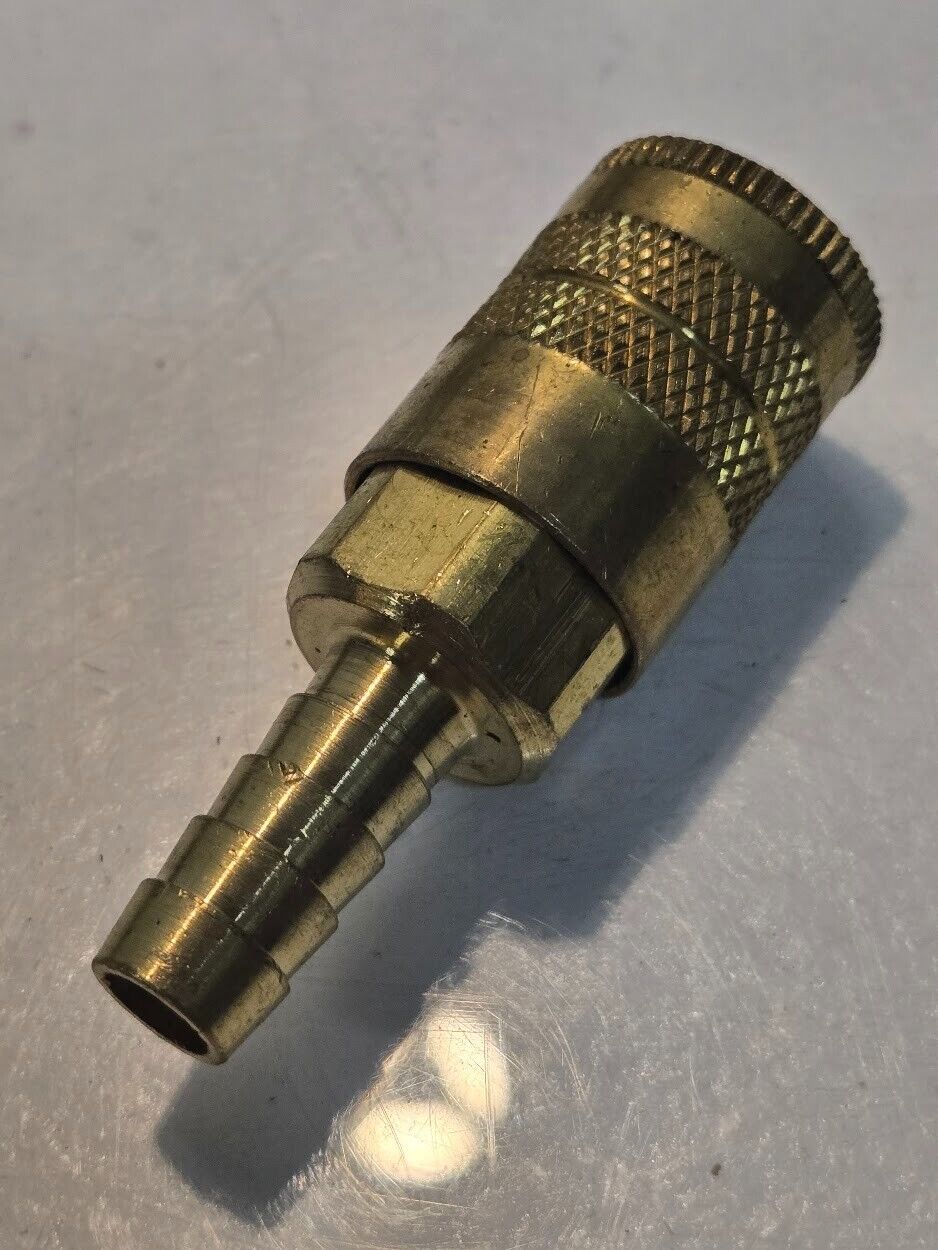 6 Quantity of 1/4" Quick Connect Fittings with 3/8" Barb Hose End (6 Quantity)