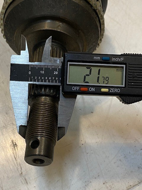 Drive Shaft P04641855AE | 26-1/2" Long 19mm End 27mm Shaft 27mm End 25-Spline