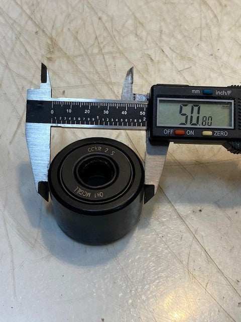 McGill Cam Flat Yoke Follower Roller Bearing Lubri-Disc CCYR 2 S | 16x51x33mm