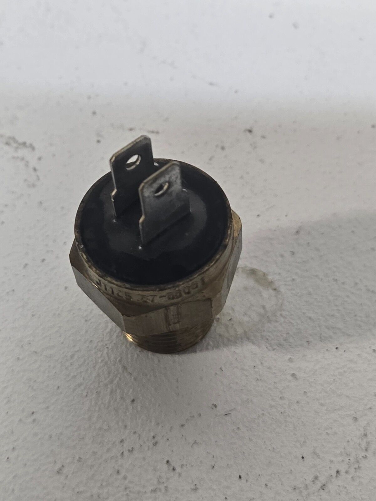 Mercury 87-88031 Oil Temperature Switch T-O-D 48T32 | 32339 | F230F | J1125