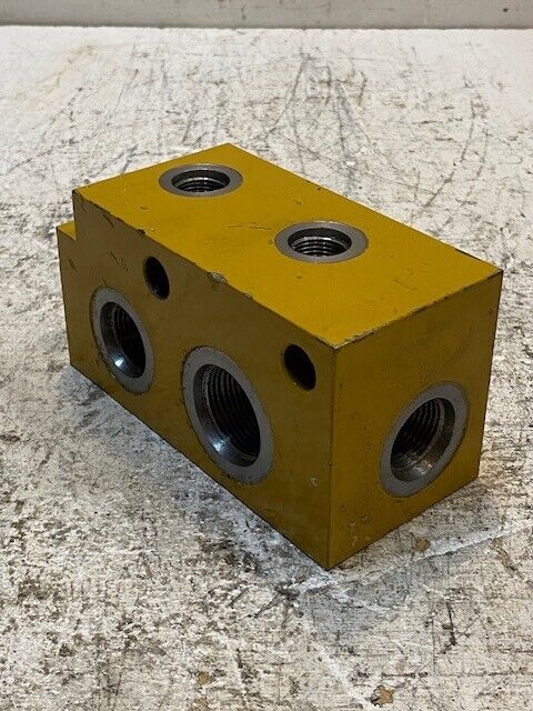 Manifold for Caterpillar CAT 247-7788