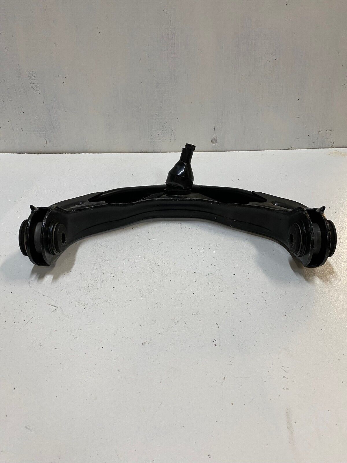 Suspension Control Arm & Ball Joint Assembly SYT22