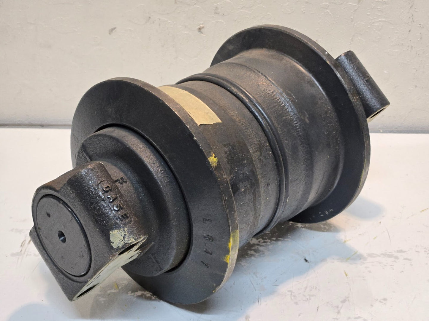 Case 91871 Track Roller L637 | 13" Long 7.5" Diameter | 17.5mm Mounting Holes