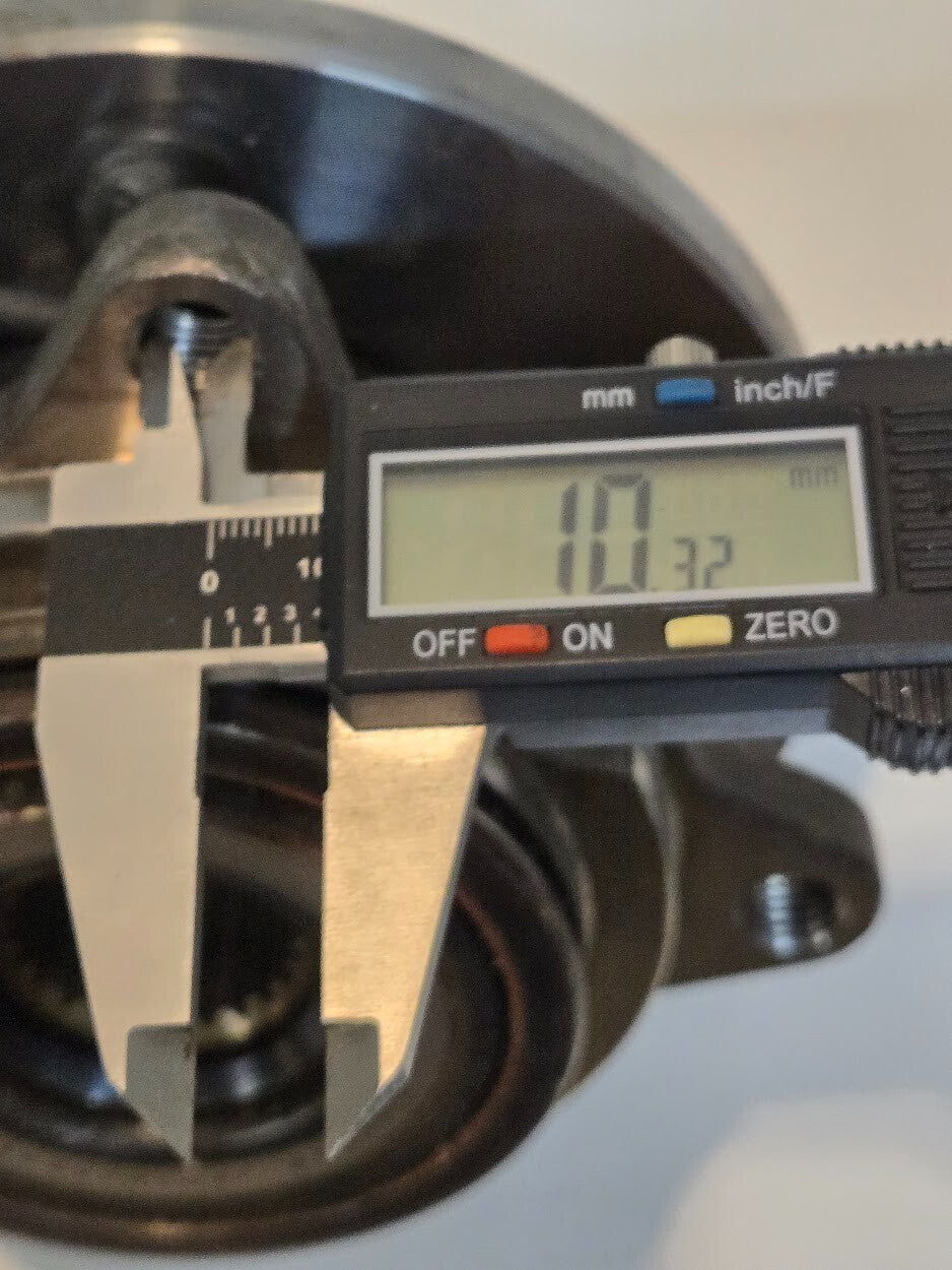 Wheel Hub and ABS Sensor 6F09KK 6960 | Wabco 441.0323000 | 5x120mm Bolt Pattern