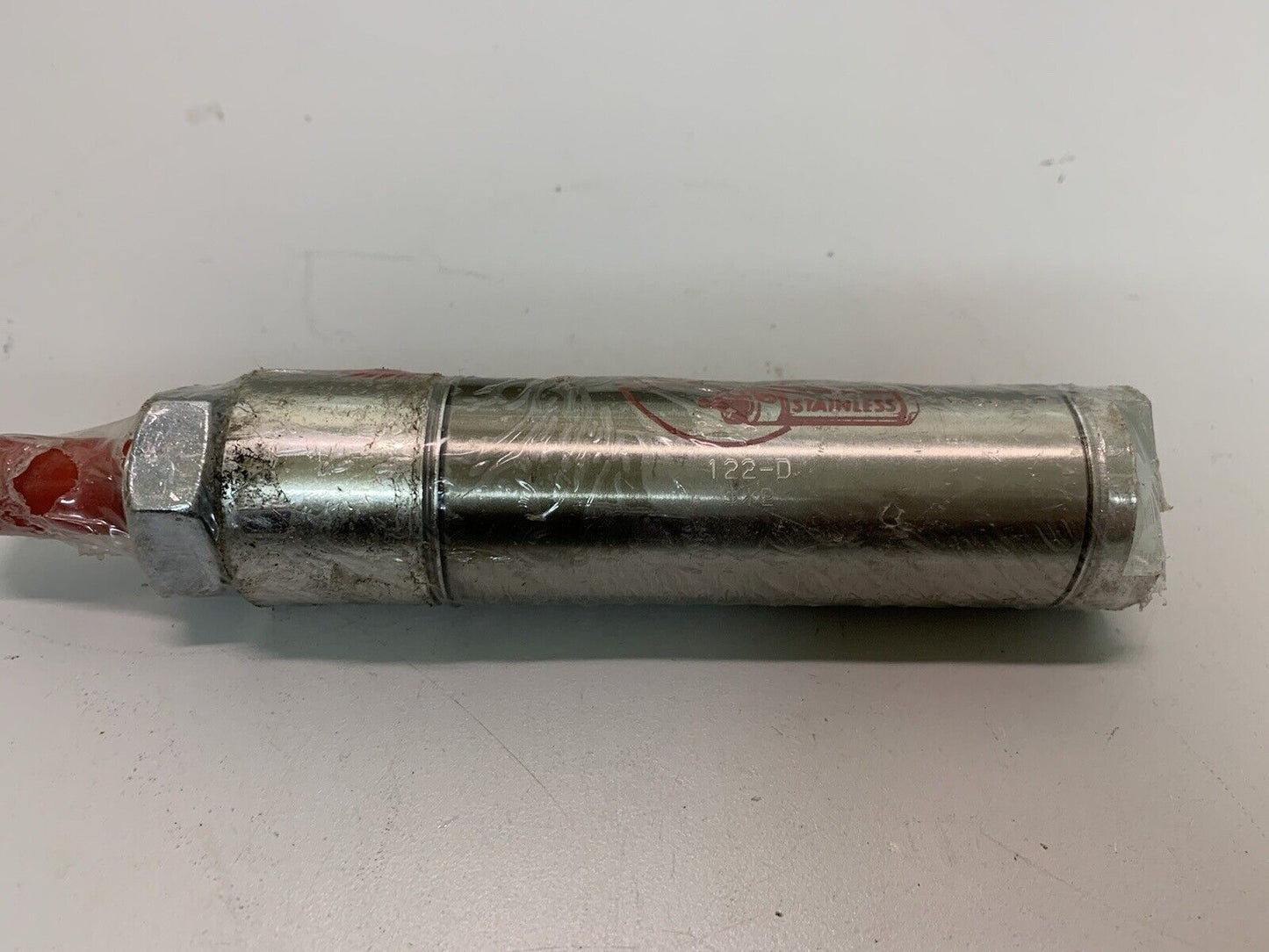 122-D Bimba Pnuematic Cylinder 122D 1-1/4” Bore 2” Stroke