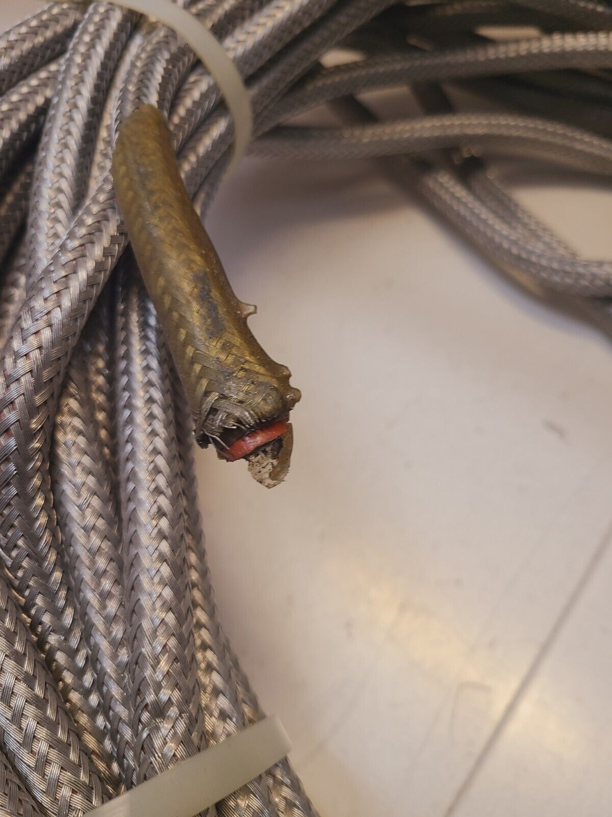 20 Lbs of 304 Braided Cable Sleeving & Wire 1/2" Thickness 2 conductors (20 Lbs)