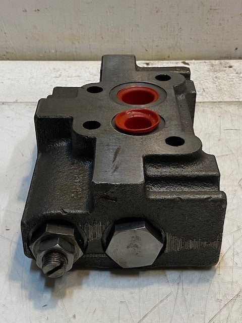 Hydraulic Directional Control Valve 06-245 AJ | 24mm Bore Thread