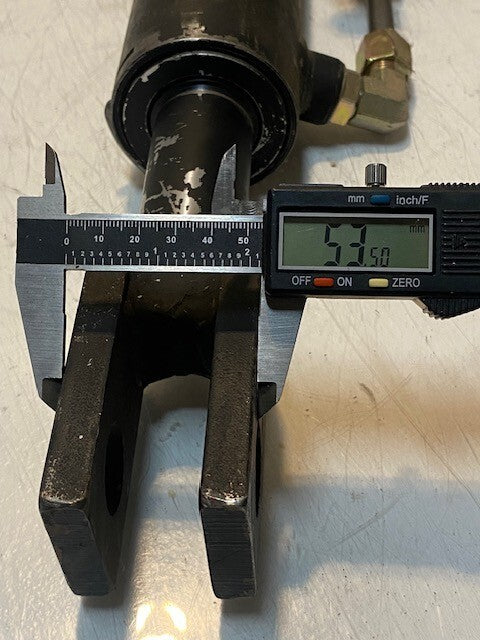 Integrated Hydraulics Cylinder BXP16579-02, WO 003390, IHI0402, 26mm Bore