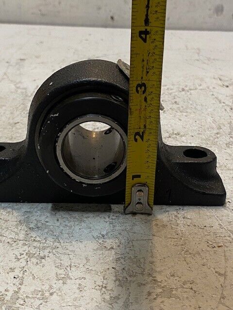 Moline Type E Pillow Block w/ Timken Bearing 08125DE 6" L 3" H 32mm Bore 2-Bolt