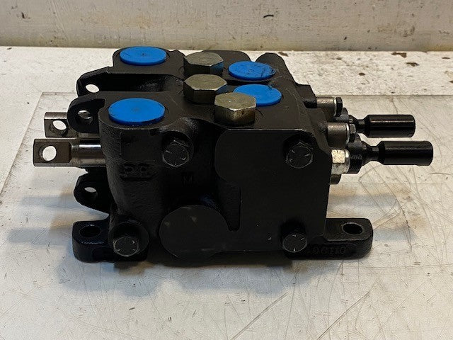 Hydraulic 2-Spool Control Valve 222627 | 17B0 | 293670 | E3000SRC | 406110