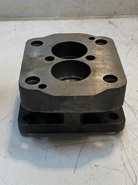 Hydraulic Pump Shaft End Cover 72mm Bore 7" Long 5-3/4" Wide 3-5/8" Tall