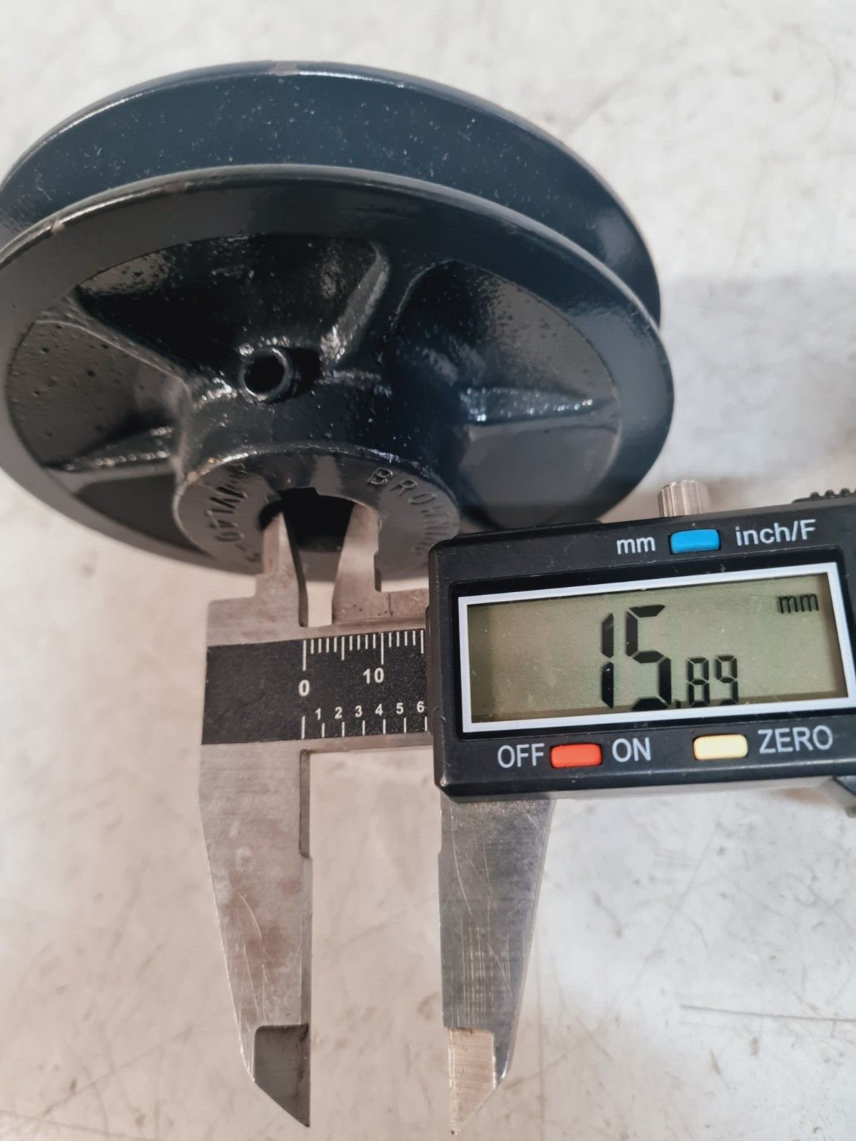 Browning Adjustable V-Belt Pulley Sheave 1VL40-5/8