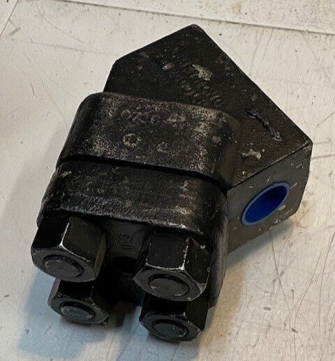 Armstrong Iron Socket Weld Strainer 2500 lb B-133 | F-22