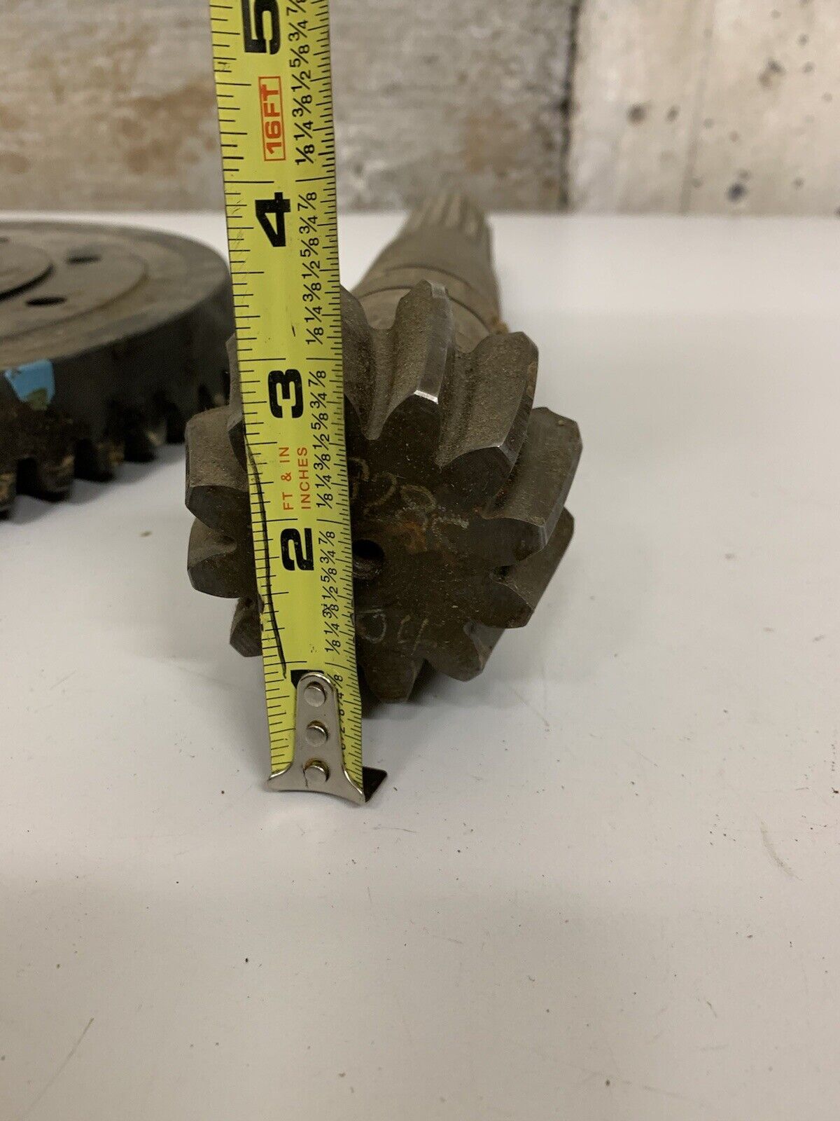 1828C 4404 Flywheel 53 Teeth and Pinion Gear 12 Teeth