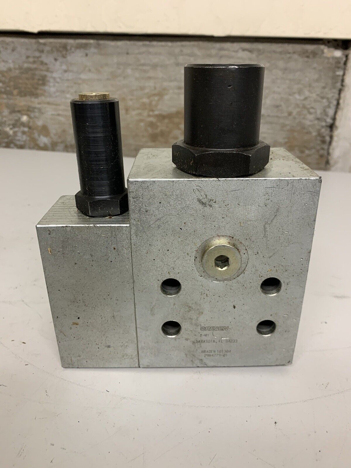 Gresen 101304 Braden Carco Gearmatic Holding Valve 2984779-01