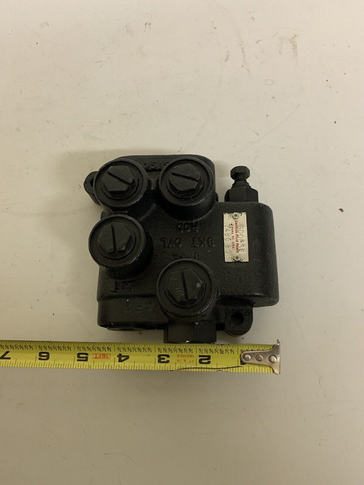 Danfoss 1480 Series Directional Control Valve SD066E