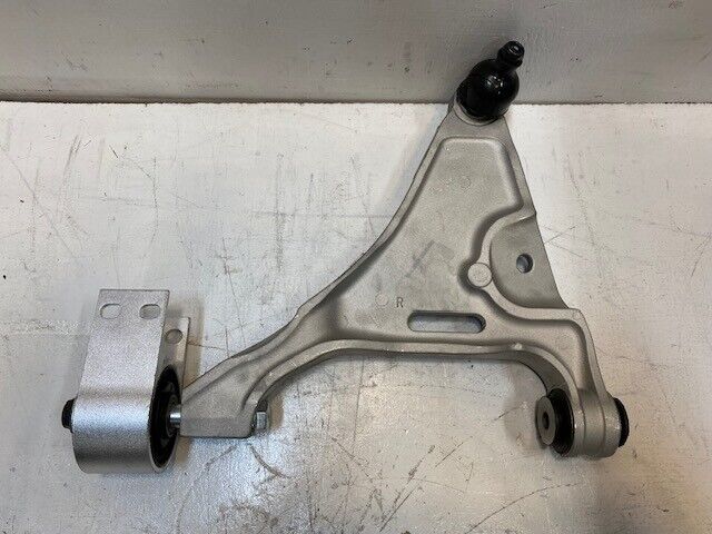 Front Lower Right Control Arm w/ Ball Joint for Buick Lucerne