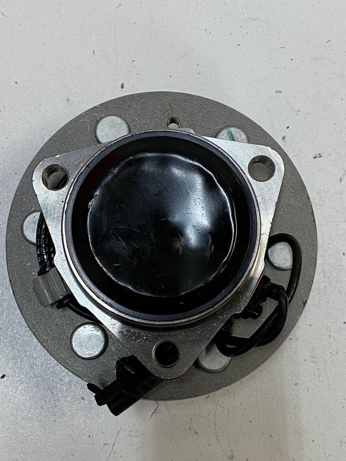 FKG 515097 S0106 Front Wheel Bearing Hub Assembly