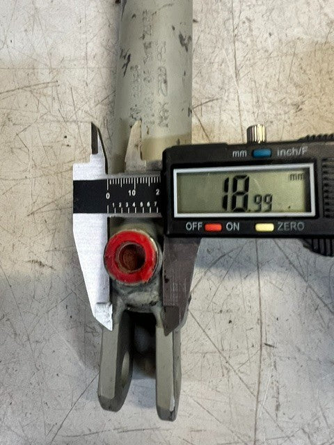 Hydraulic Cylinder Actuator 22323 Single Acting Clevis End Welded Hydraulic Ram