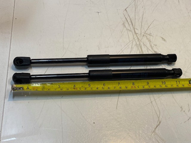 2 Quantity of Gas Shock Struts 010006 0390N 037/13 A 4 | 92235540 (2 Quantity)