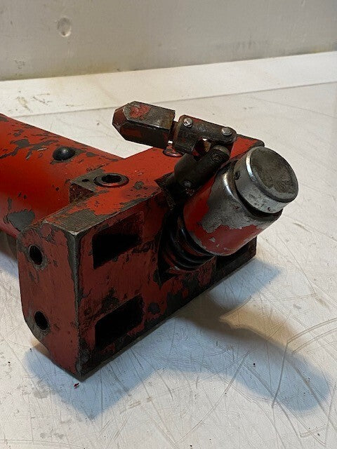 Vintage Hydraulic Unit Cylinder 30mm 4" Shaft 15" L 6-1/2" W 6" H