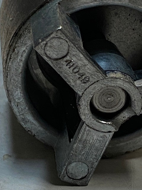 Lincoln Filler Pump Model 81384 Series F | 41049 | 32" Long 13mm End 4" OD