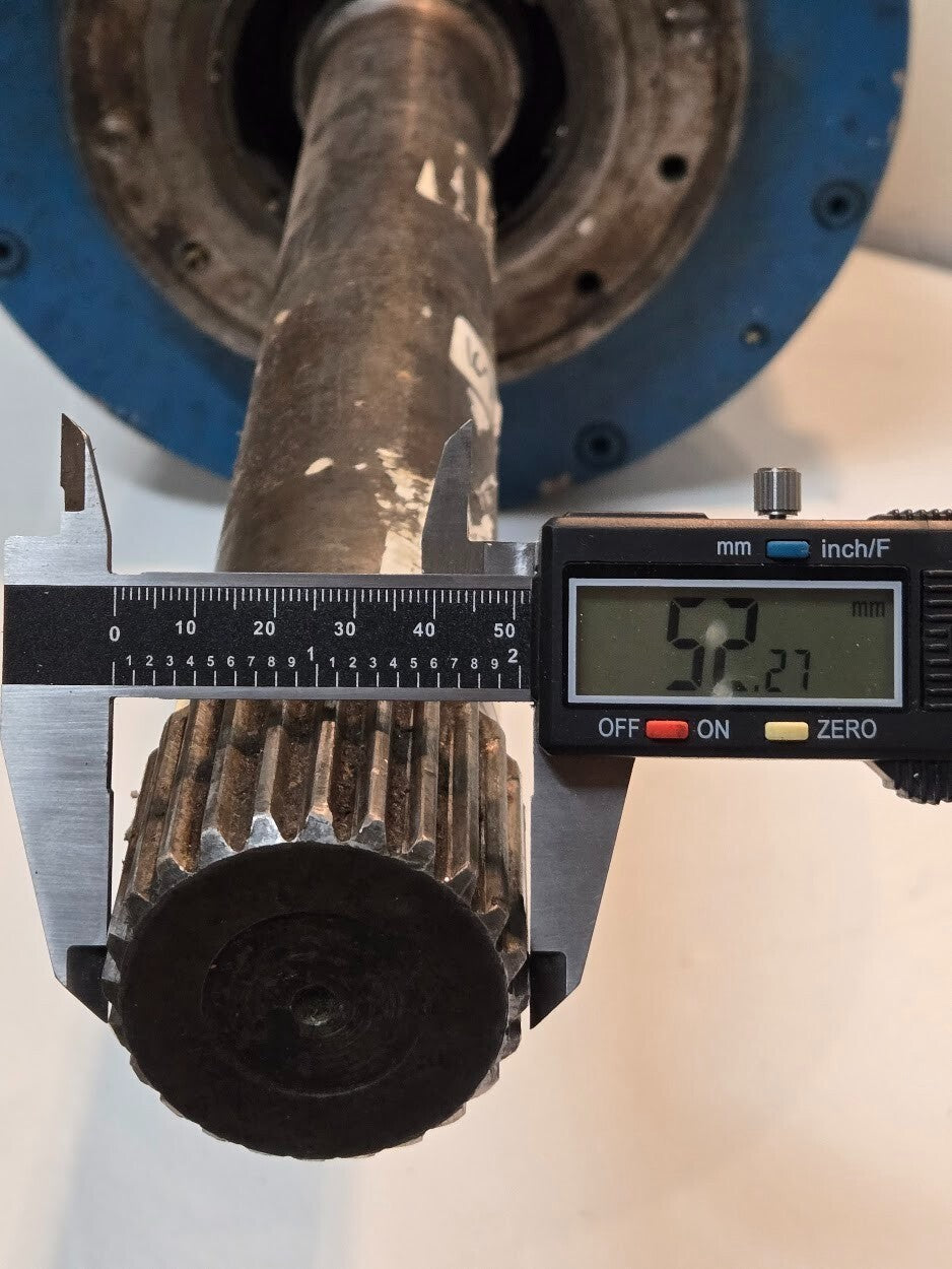 Decanter Planetary Gearbox 16734389 | 10881 | 24 Spline Input Shaft