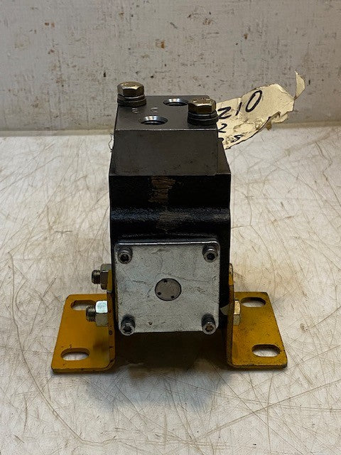 EXH Hydraulic Control Valve Block Assembly 3152 | MS92210 | 00500024000L