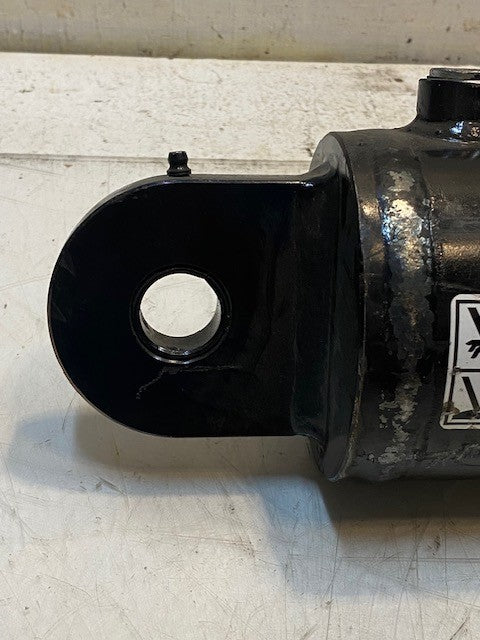 Hydraulic Cylinder 27" Long 4-1/2" Diameter 25mm Bore 35mm Thread