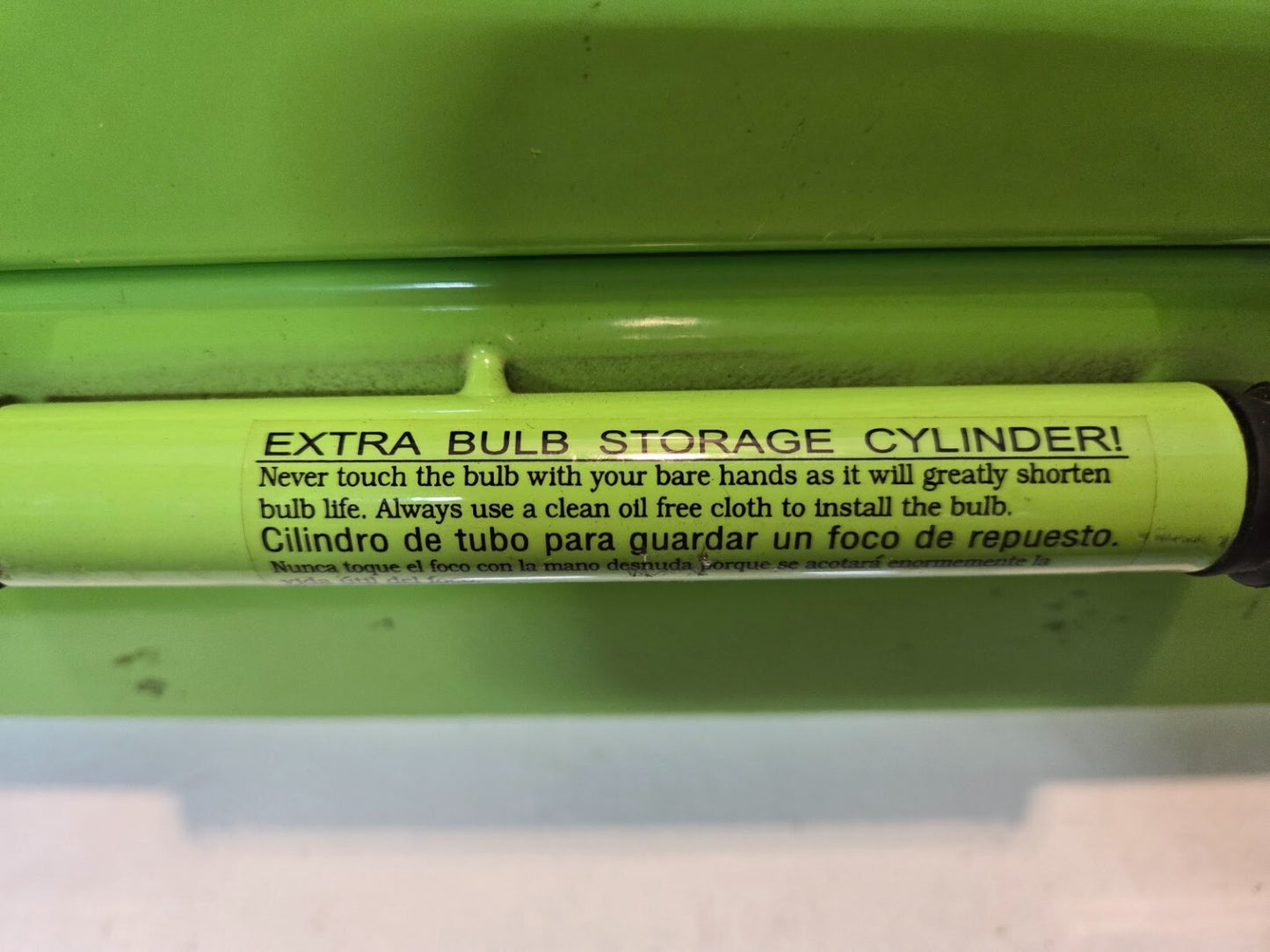 The Designers Edge Halogen Light Wall Mount Arm with Bulb Holder | 24.5" Long