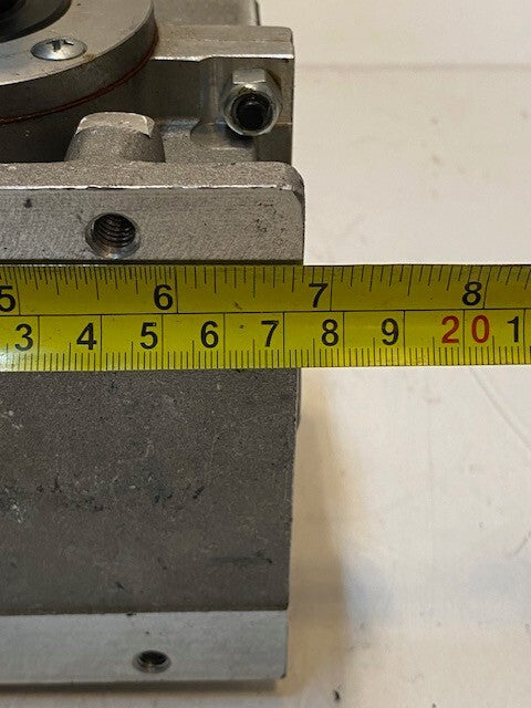 Right Angle Gearbox A080396 | 9" L 6-3/4" W 6-1/2" H 18mm Shaft 15mm Shaft