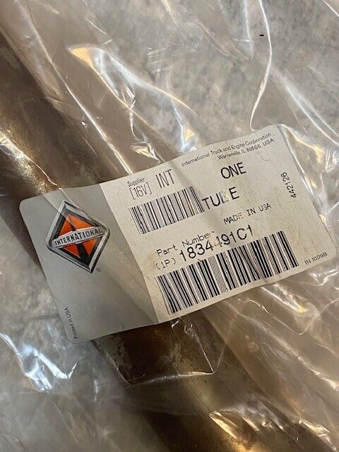 Navistar International Oil Pickup Tube 1834491C1 | 1814737C2