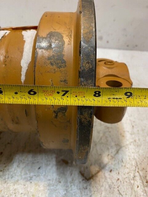 CNH Sinlge Flange Track Roller R33571 | 1535 | 7-3/4" Track Width 20mm Bore