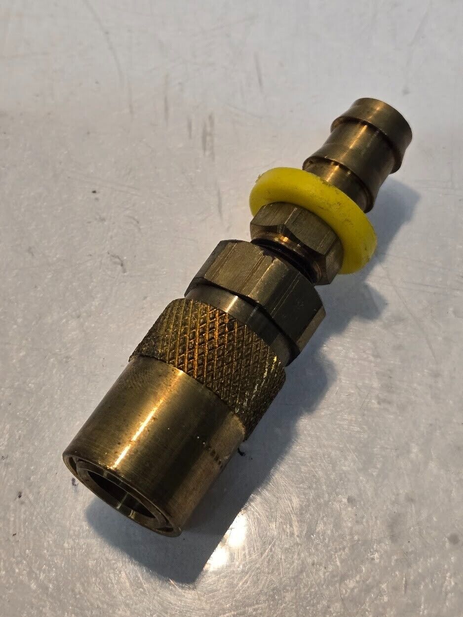 2 Quantity of PPE 300 Series 1/4" Quick Connect Fittings 3/8" Push-Lok (2 Qty)