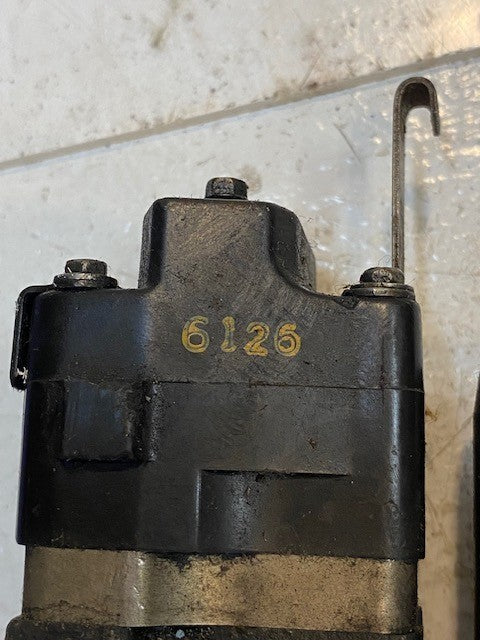 Fuel Injector 5915 | 6126 | M442 | 1654 | 5915