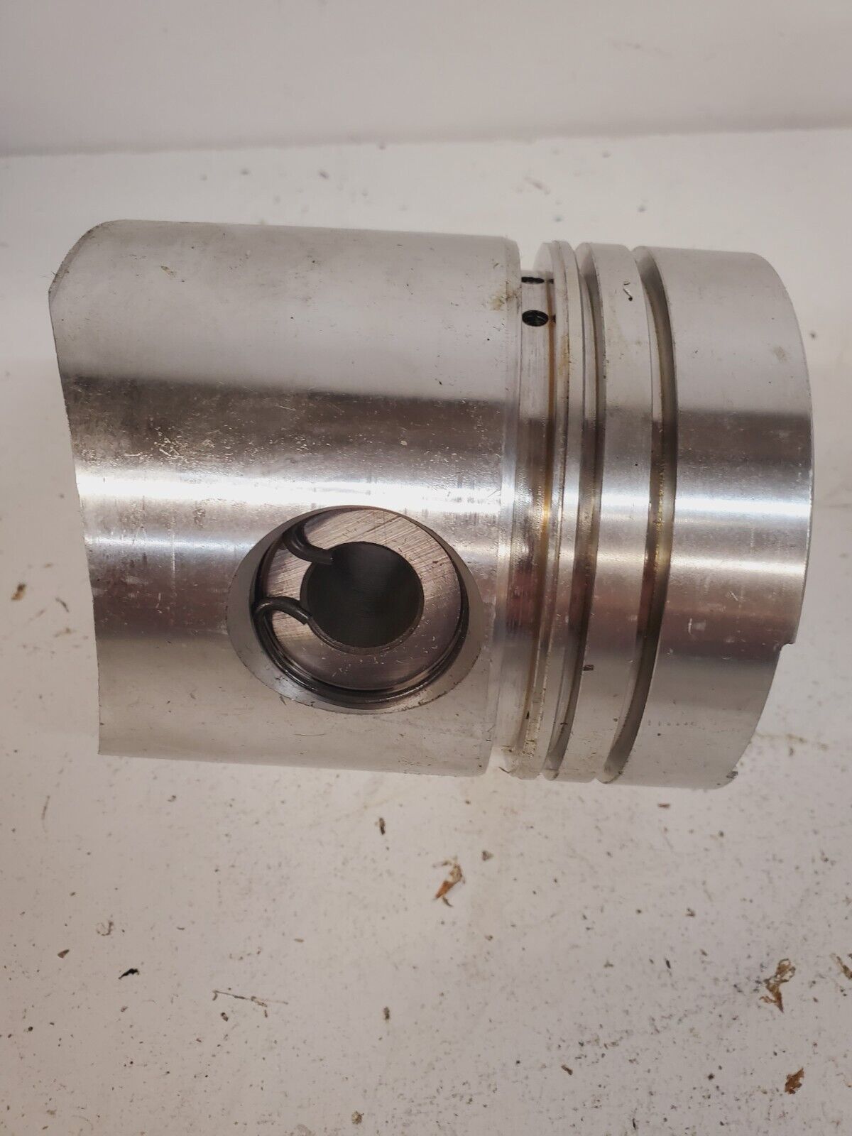 Piston & Liner Diesel 188D WS532