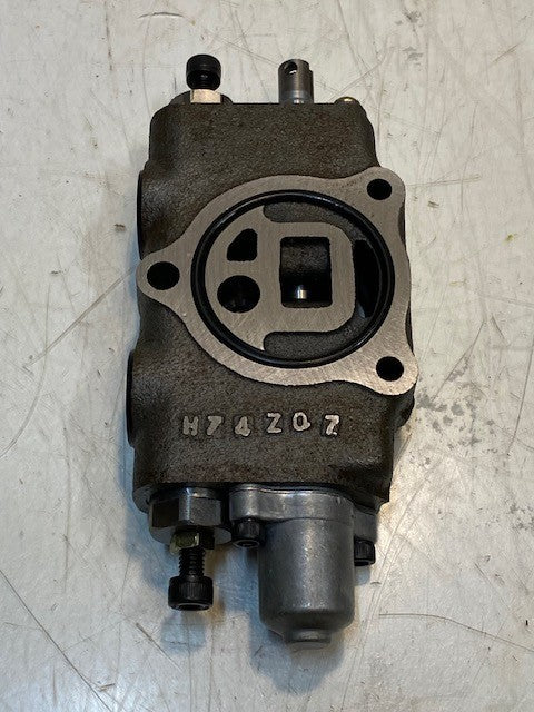 Hydraulic Control Valve Section 36403 | H74Z07