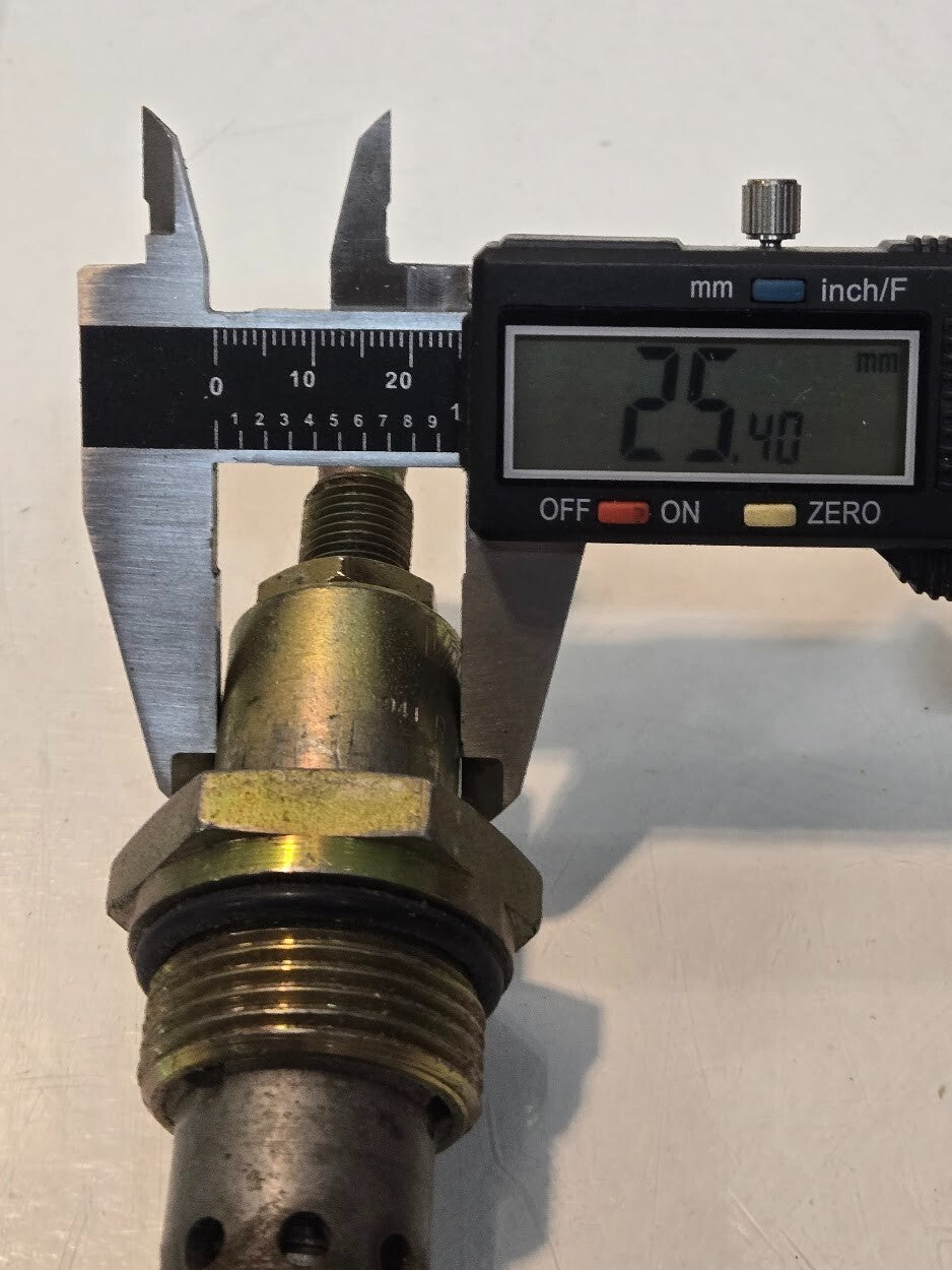 Vickers RV5-16-S-0-30 Pilot Operated Relief Cartridge Valve 4-1/4" Long 19mm Hex