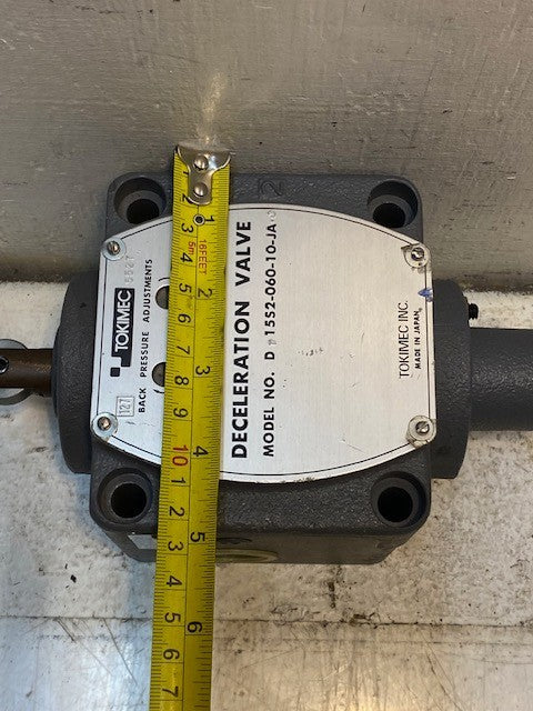 Tokimec D 15S2-060-10-JA Deceleration Control Valve