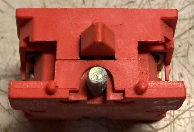 7 Quantity Teknic S2 Normally Closed Push-Button Contact Block IEC-60947-5-1