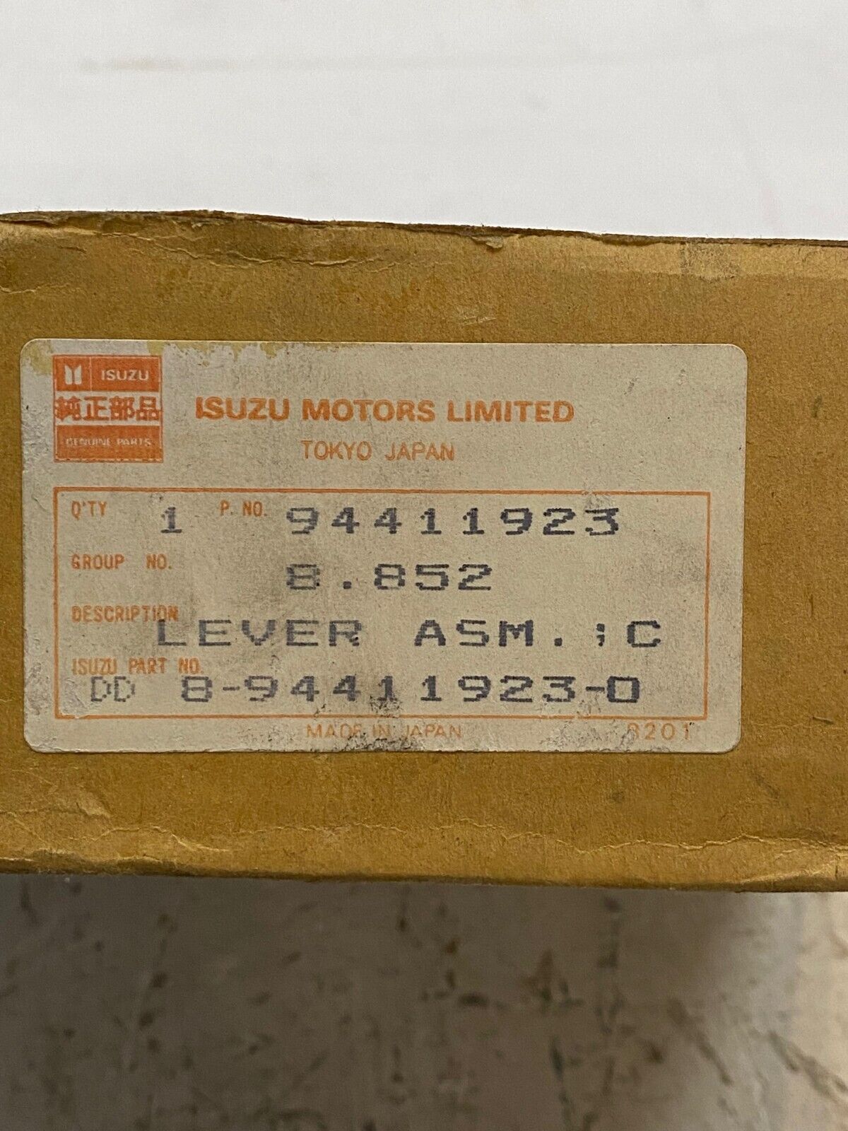 Isuzu Lever ASM 94411923, 8-94411923-0, 592370-4402, 16305, 8.852