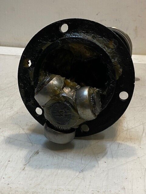 GSP CV Joint NCV10137 | 770E24077 | 21" Long 24mm Thread 30mm Shaft 6-Bolt