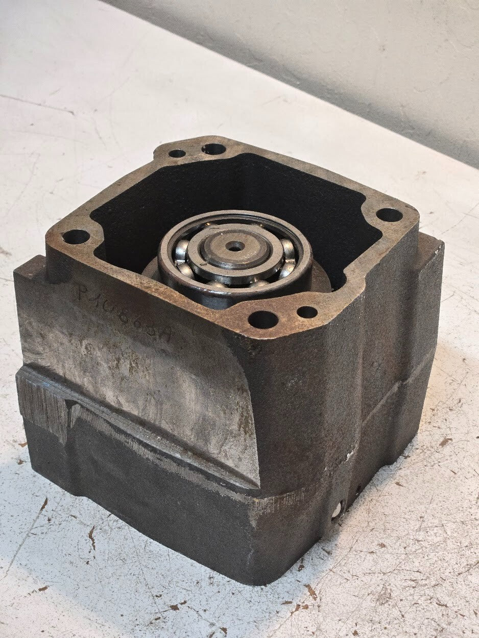 Twin Disc International KS-352 Clutchable Pump Mount PTO P10863A