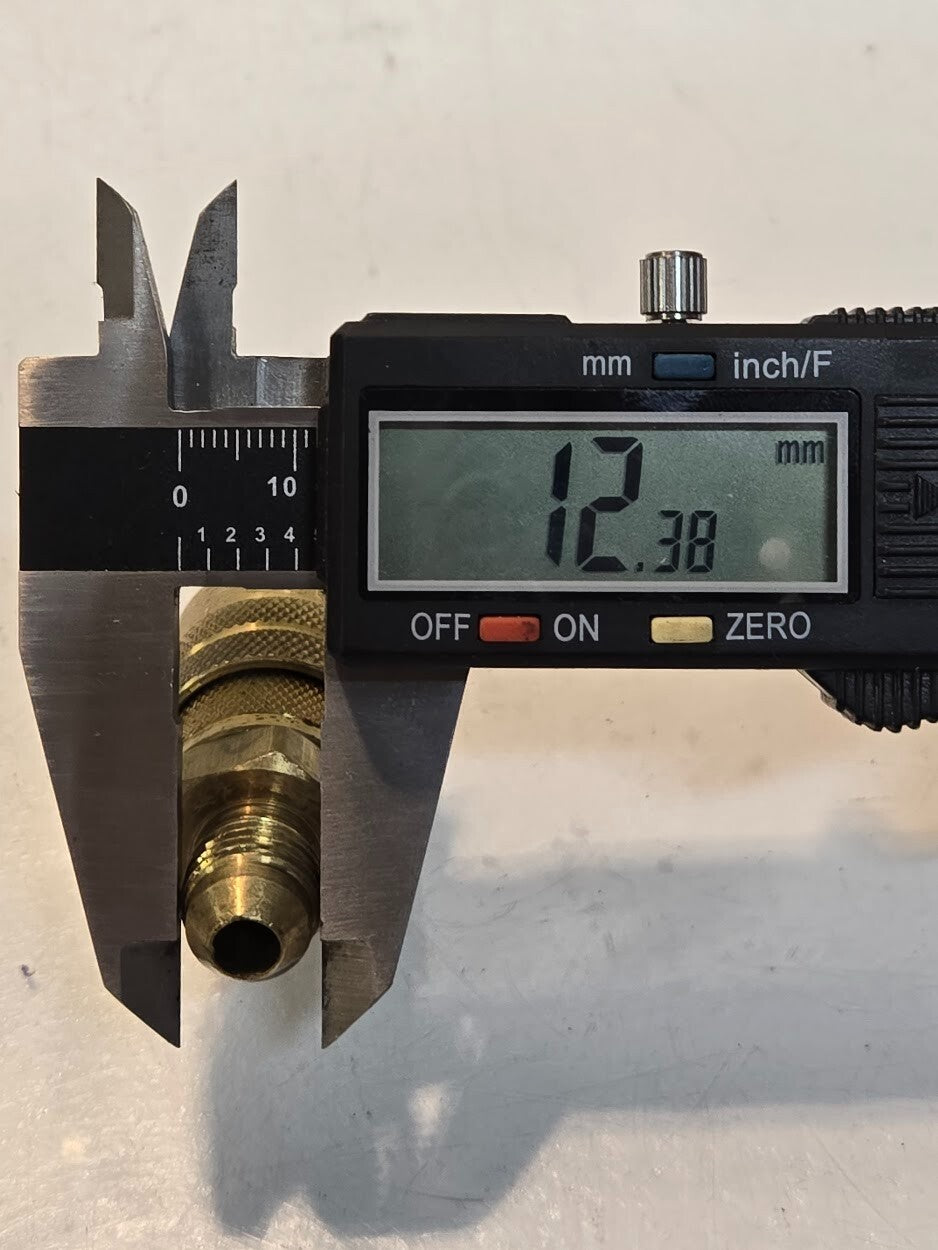 2 Quantity of Milton Kwik Change M Style Couplers 1/4"x5/16" Flare (2 Quantity)