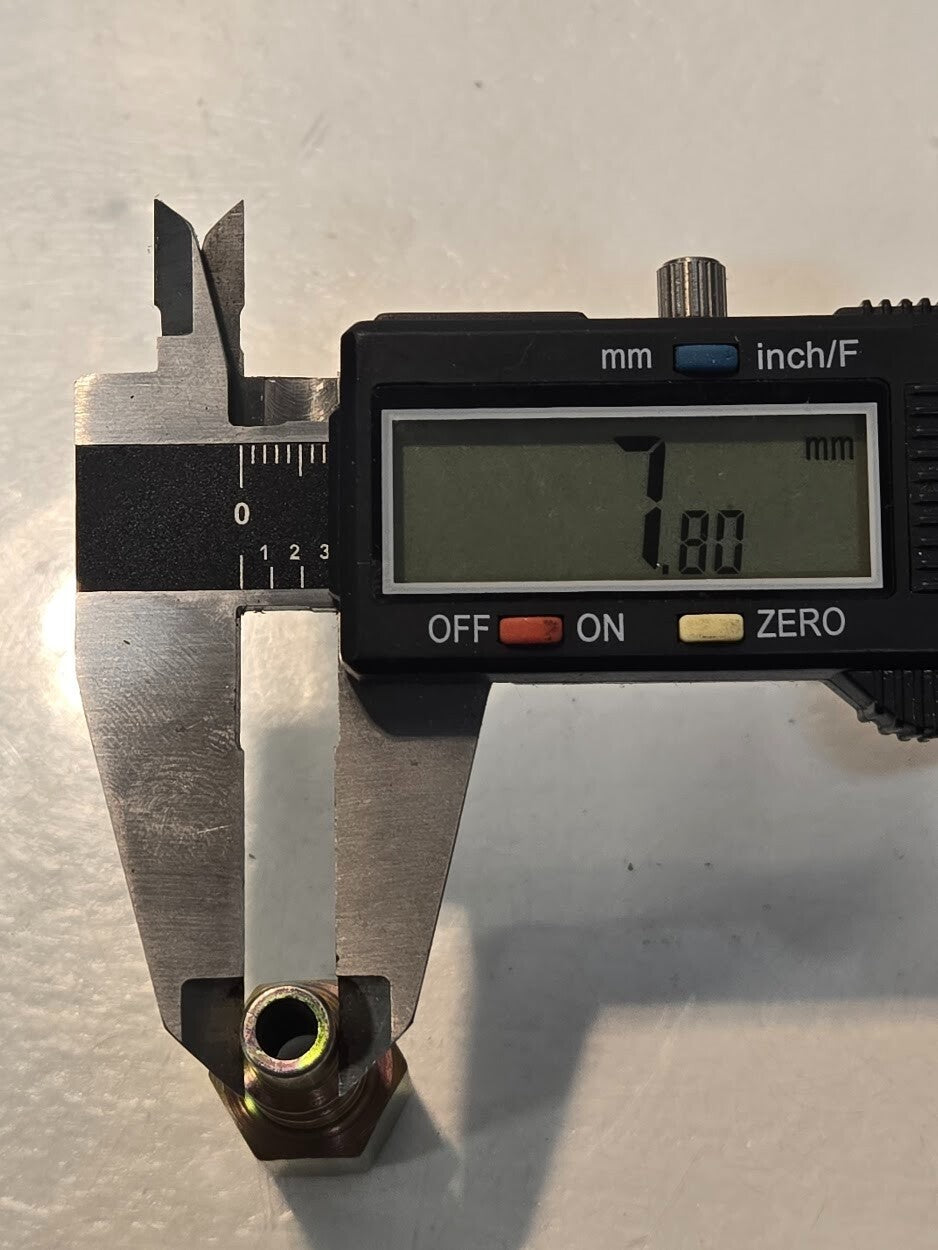 10 Quantity of Myers 54462 Quick Connect Adapters 1/4" x 1/4" FPT (10 Quantity)