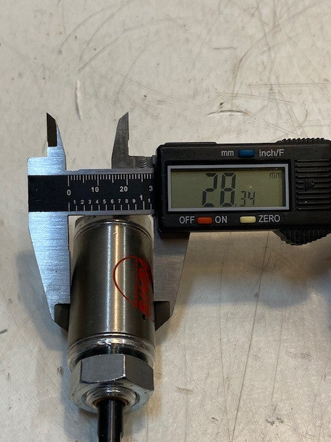 Bimba D-51850-A-25 Pneumatic Manifold Cylinder 3-3/4" L 28mm OD 8mm Thread